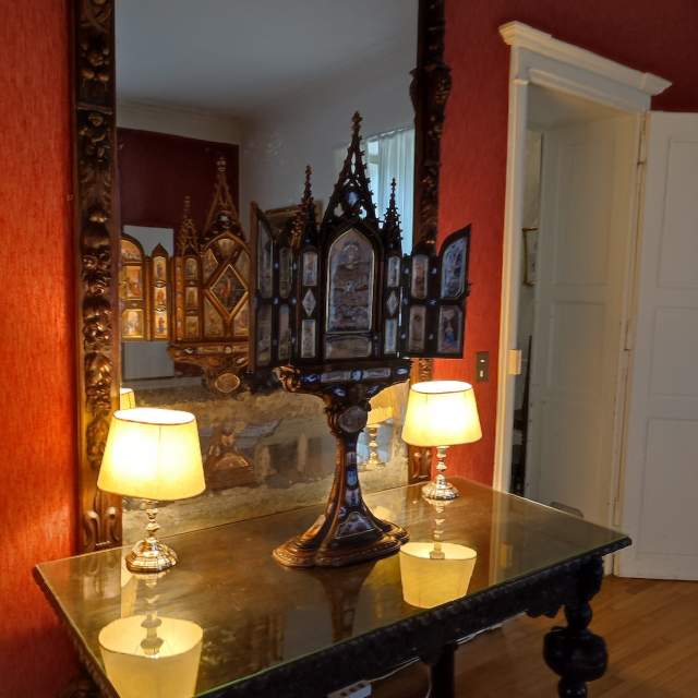 reliquaire éclairé